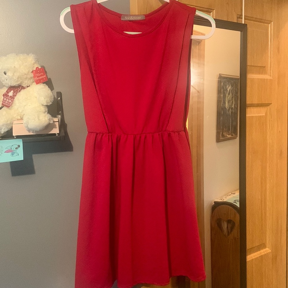 Red Mini Dress Cinched Waist Peep Back Quilted Fabric Sleeveless